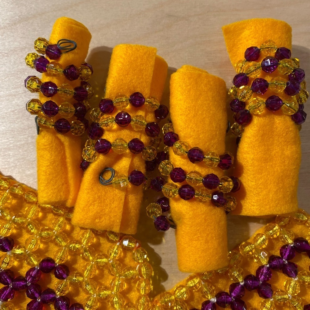 Handcrafted Bead Table Setting (LE) - Picture 10 of 16